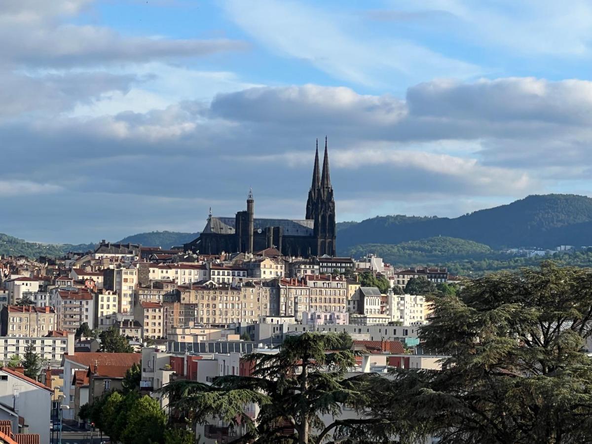 Un Havre De Paix En Plein Coeur De Ville Pres Chu Clermont-Ferrand Exterior foto